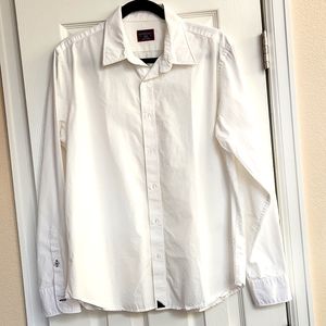 Untuckit Large SLIM FIT WHITE LONG SLEEVE